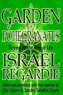 A Garden of Pomegranates: Skrying on the Tree of Life