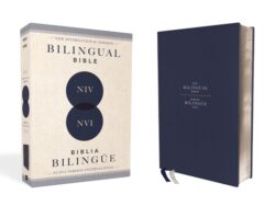 Niv/NVI 2022 Bilingual Bible, Leathersoft, Navy / Niv/NVI 2022 Biblia Biling?e, Leathersoft, Azul A?il